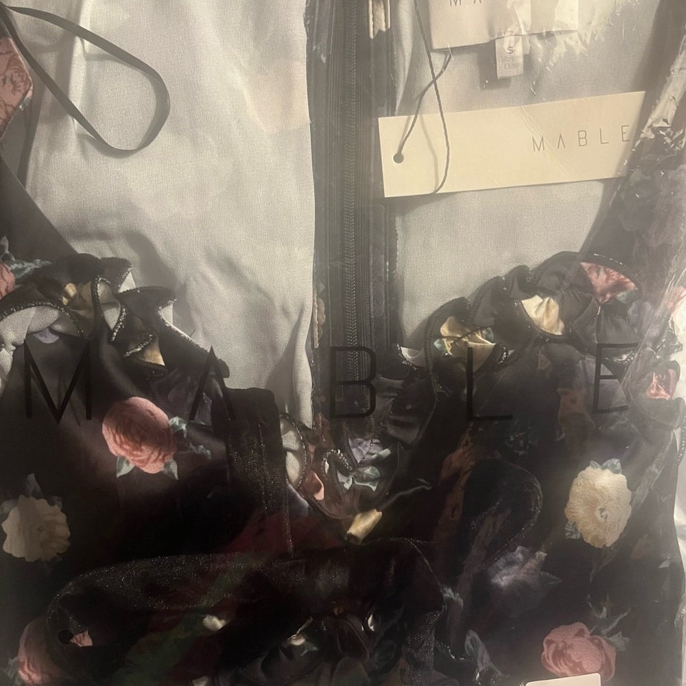 Mable Floral Black Dress - Picture 5 of 6